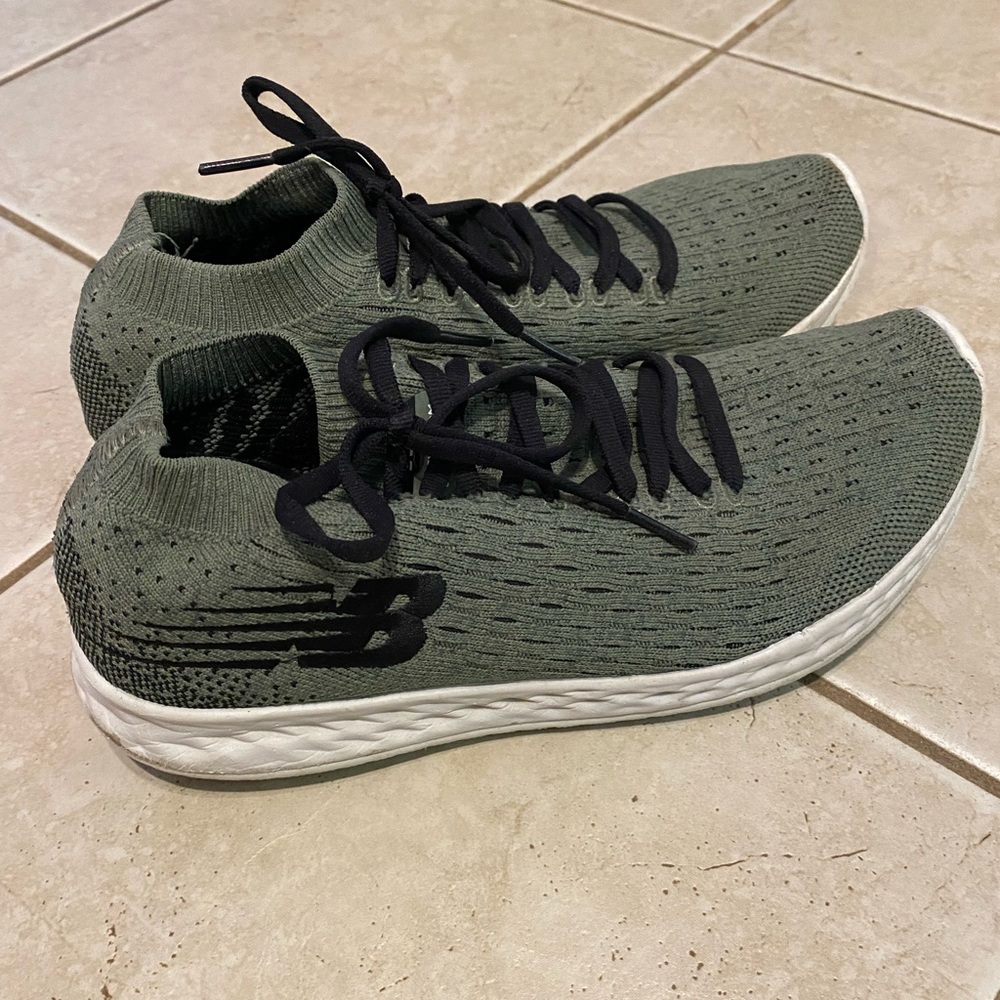 New balance shoes